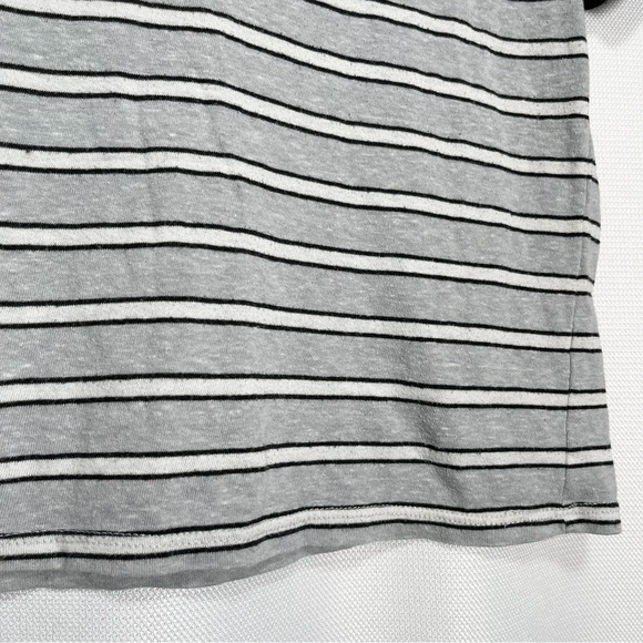 🌸 4/$20 TBar Striped Crop Top shirt xs - Picture 4 of 5